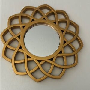 Elegant Gold Wall Mirror